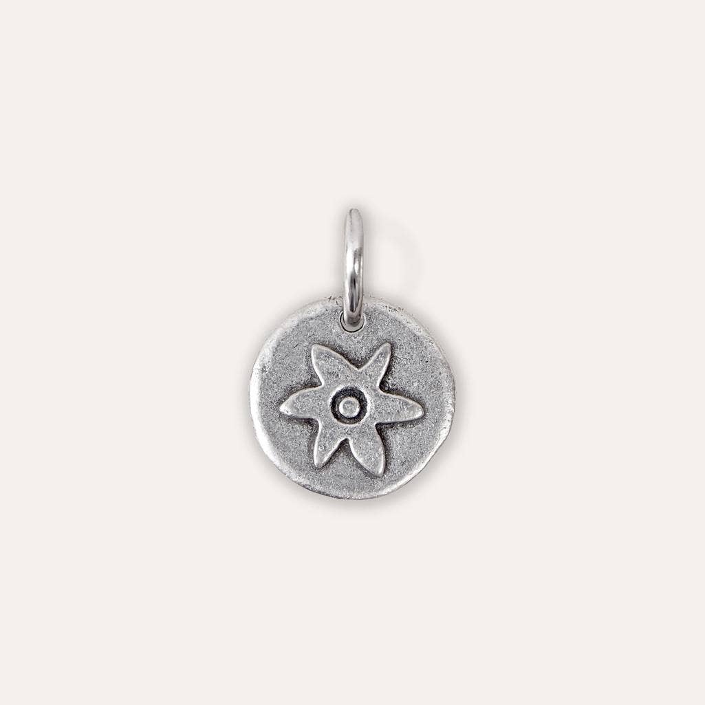 'A Little Flower for a Friend' Charm - Pockets of Bliss