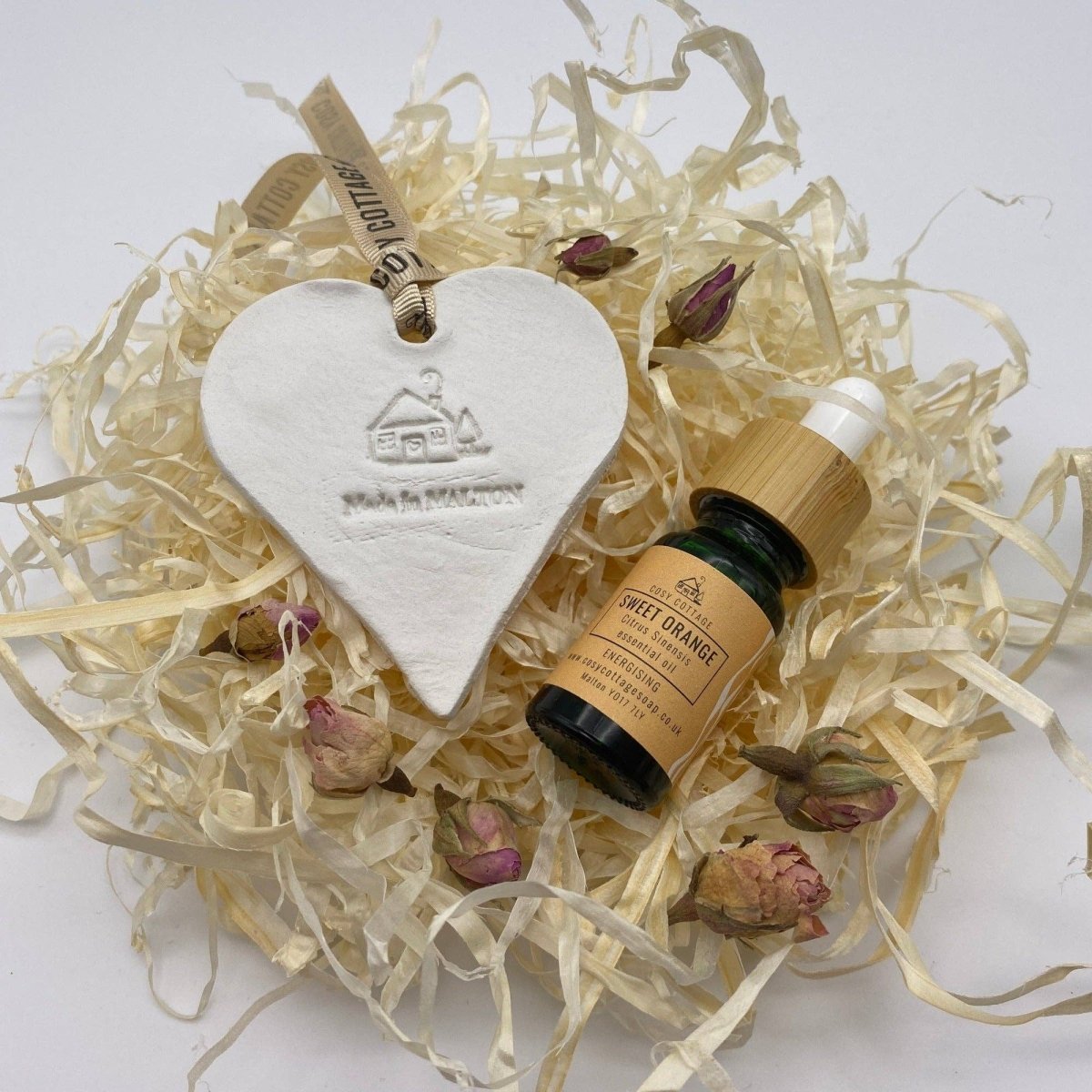 Handmade Clay Air Freshener with Essential Oil - Pockets of Bliss