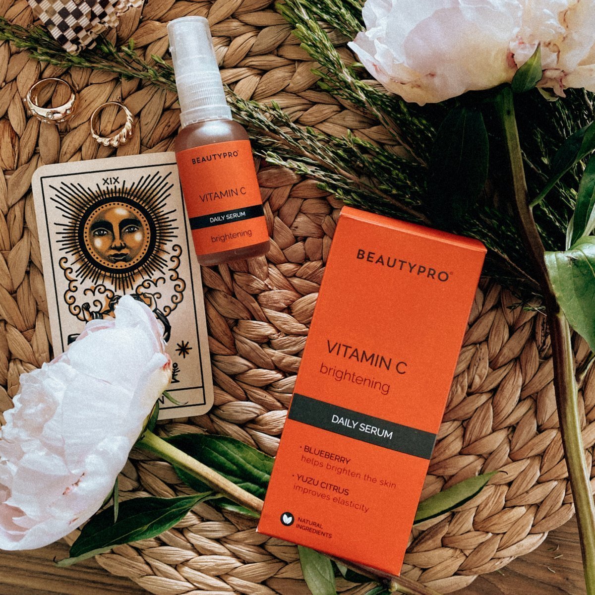 VITAMIN C Brightening Daily Serum 30ml - Pockets of Bliss
