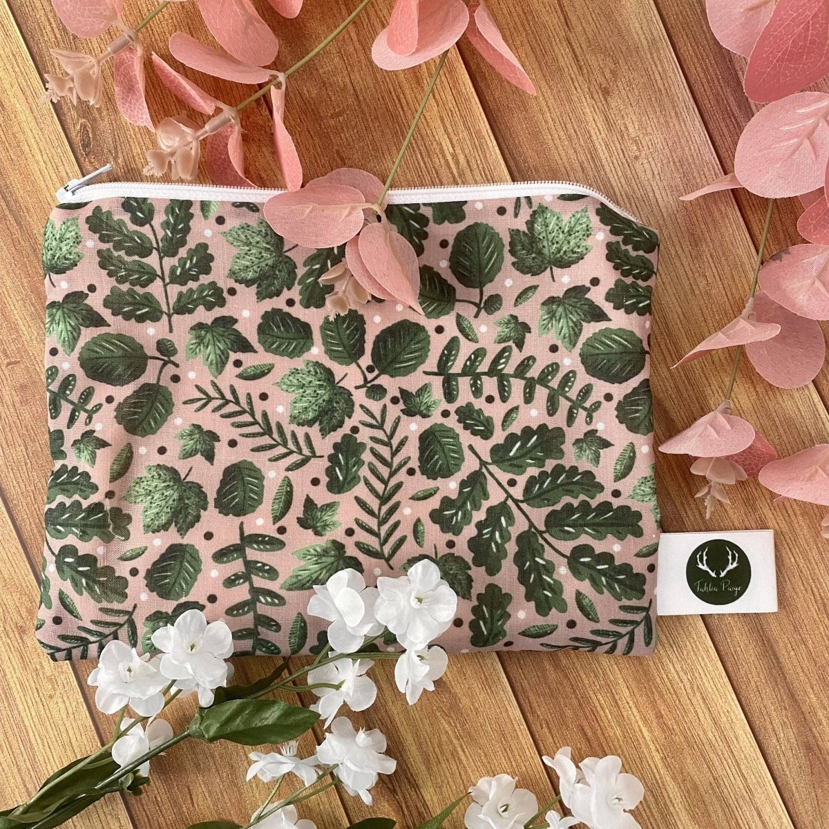 Green Foliage Pouch - Pockets of Bliss