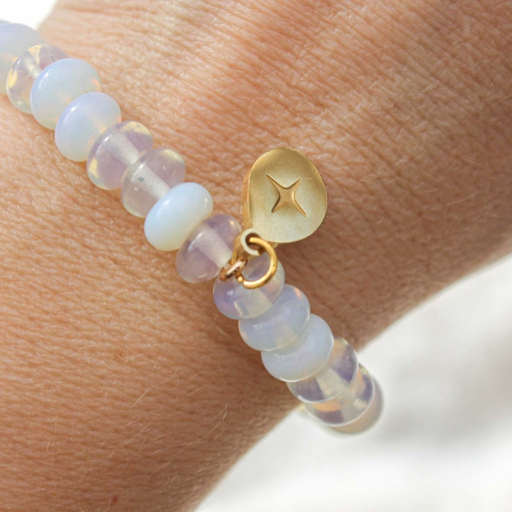 Manifestation Bracelet - Pockets of Bliss