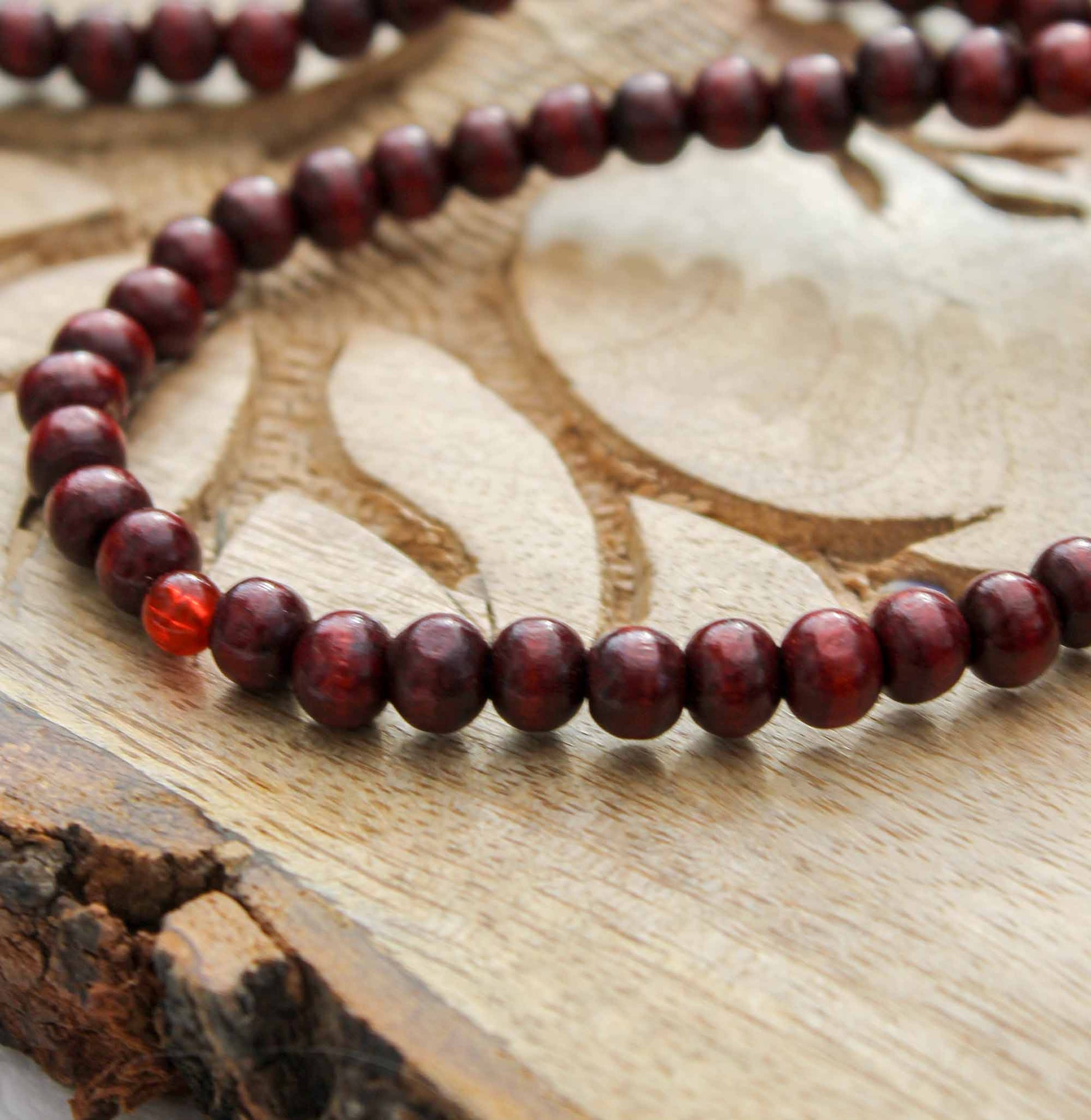 Wooden Mallah meditation beads - Pockets of Bliss
