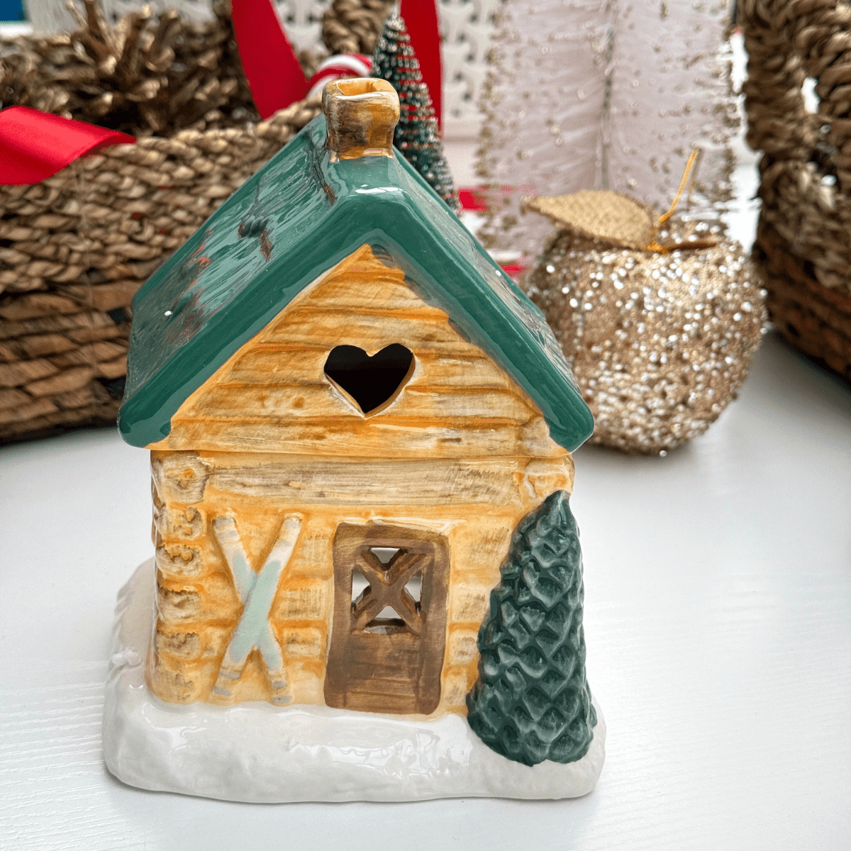 Cabin Ski Chalet Ceramic Oil Burner - Pockets of Bliss