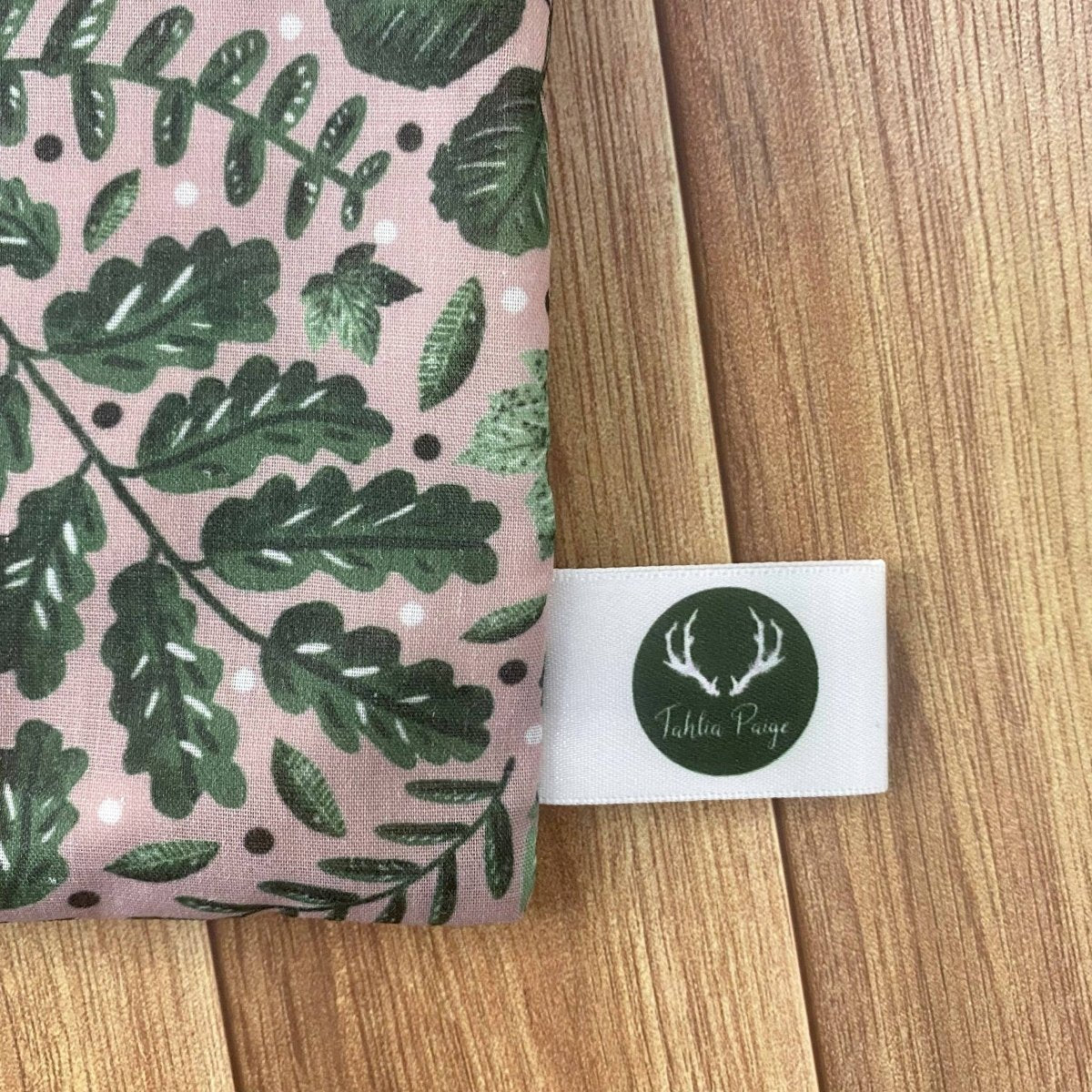 Green Foliage Pouch - Pockets of Bliss