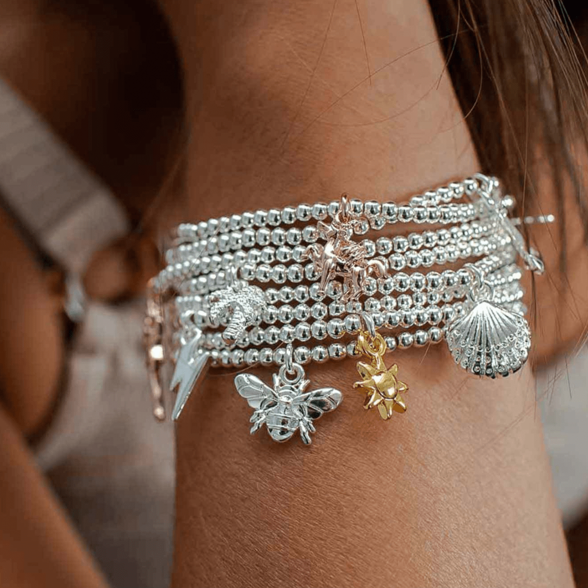 Heart of Gold Bracelet – Sentimental Jewellery Gift for Women - Pockets of Bliss