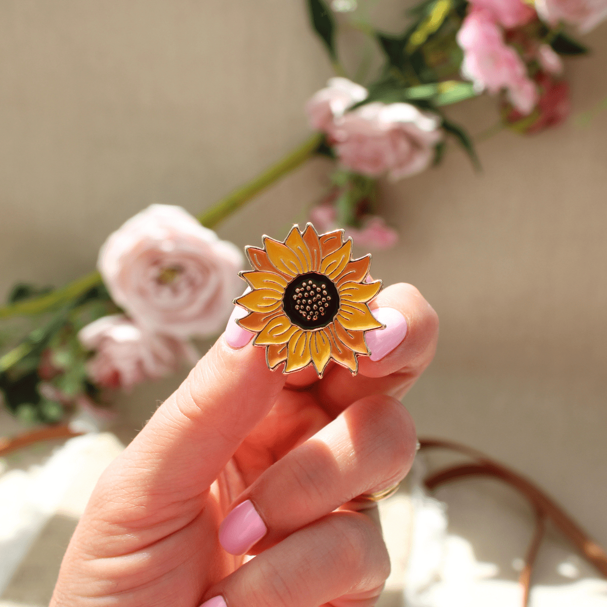 Sunflower Enamel Pin – Cheerful Gold Flower Accessory for Gifting - Pockets of Bliss